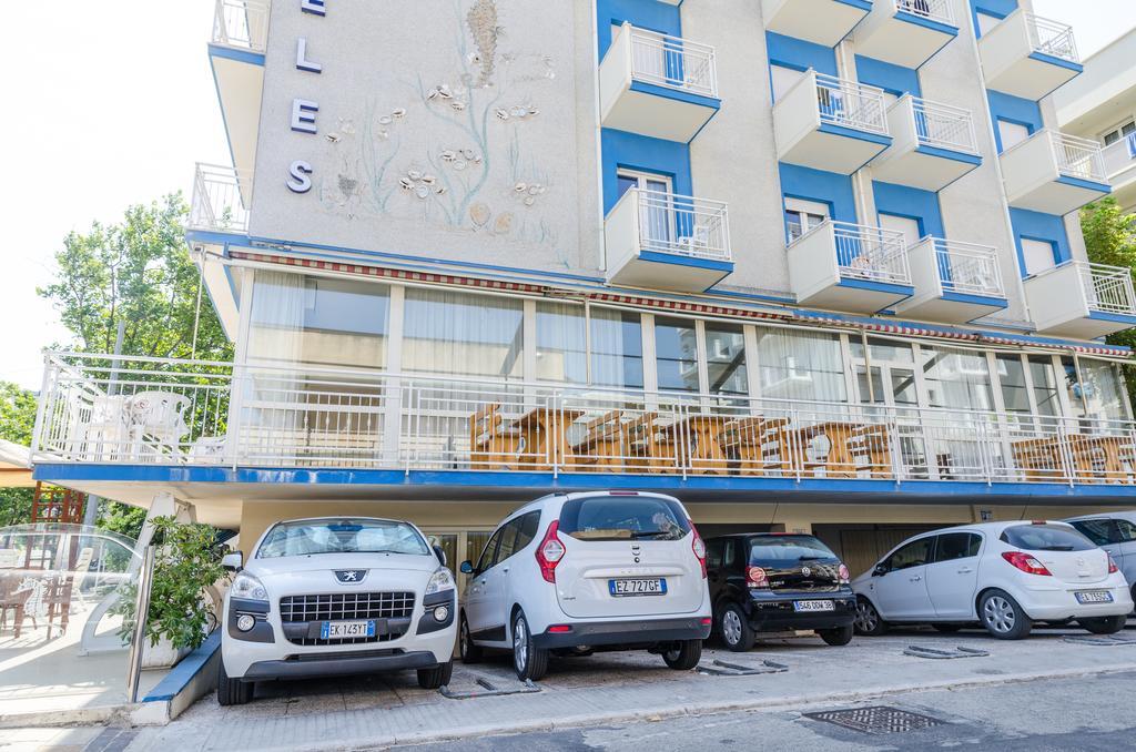 Hotel Los Angeles - Fronte Mare Riccione Exteriér fotografie